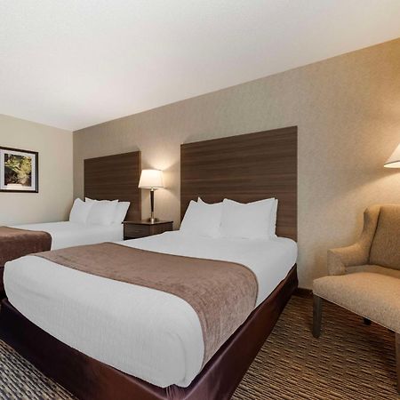 Best Western Spooner Riverplace Εξωτερικό φωτογραφία