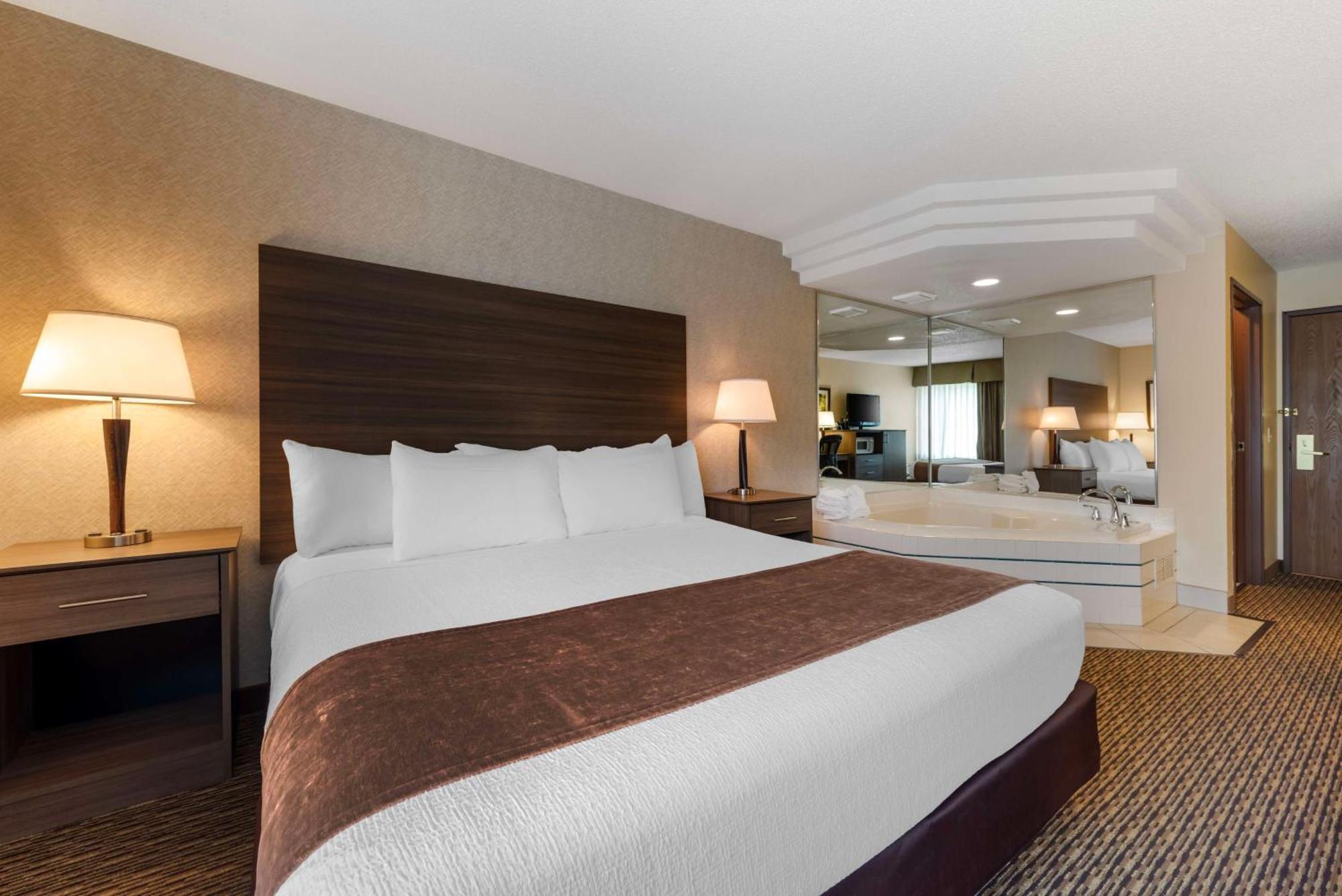 Best Western Spooner Riverplace Εξωτερικό φωτογραφία