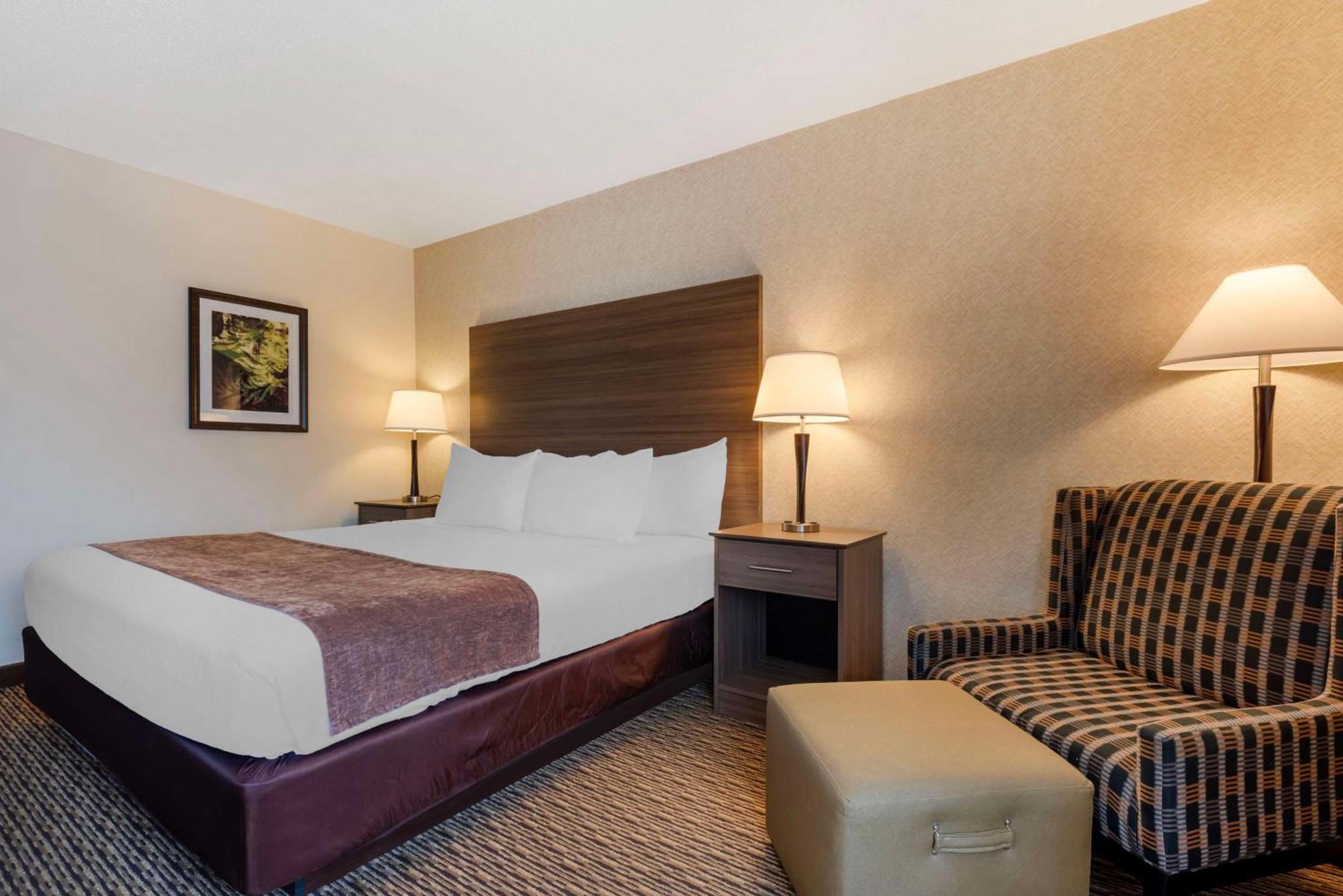 Best Western Spooner Riverplace Εξωτερικό φωτογραφία